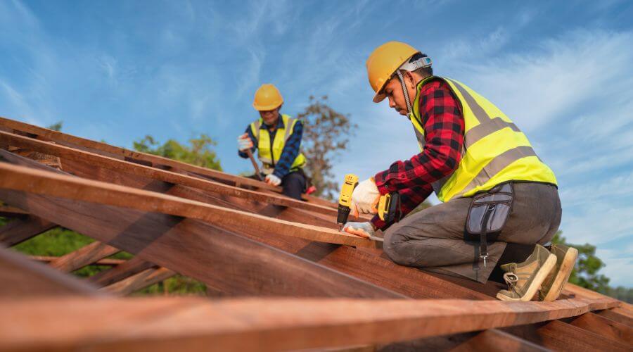 Professional residential roofers in Jacksonville, IL
